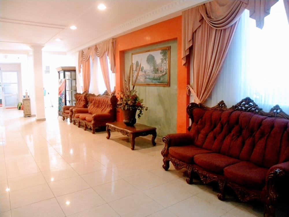 Meryland Hotel Colon Esterno foto