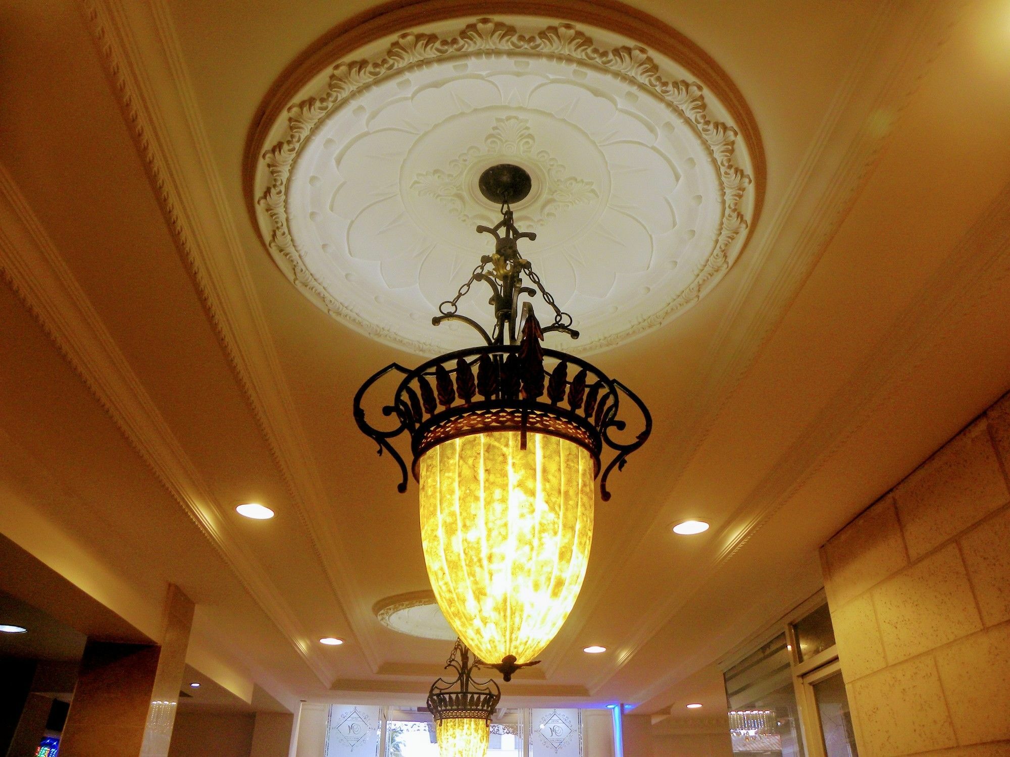 Meryland Hotel Colon Esterno foto